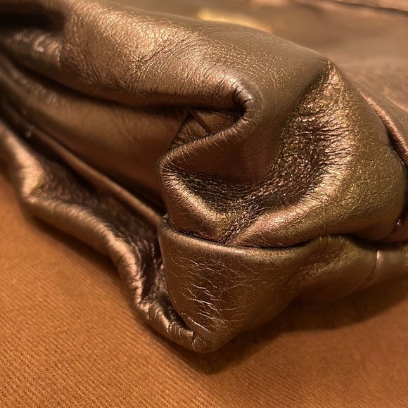 GUCCI Hysteria Clutch - Picture 12 of 13